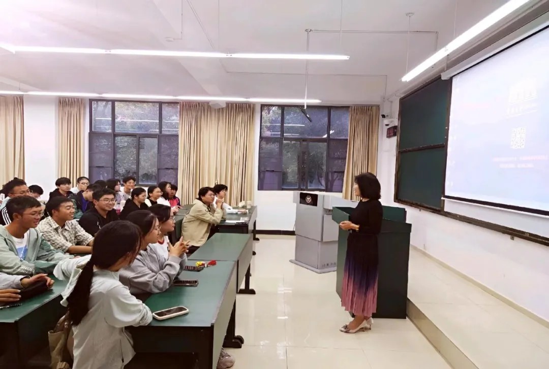 【云南省医疗保障工作先进个人事迹】云南大学校医院吴梦龄